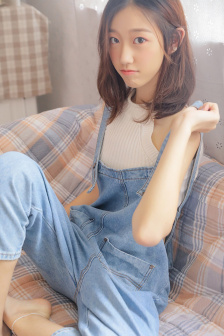衣服一扯小兔子出来了